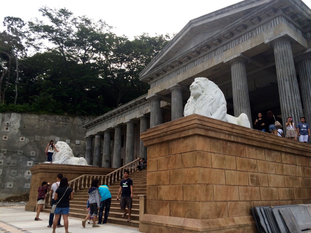 【地図にない】セブの全てを見晴らせる展望台的名所【TEMPLE OF LEAH】