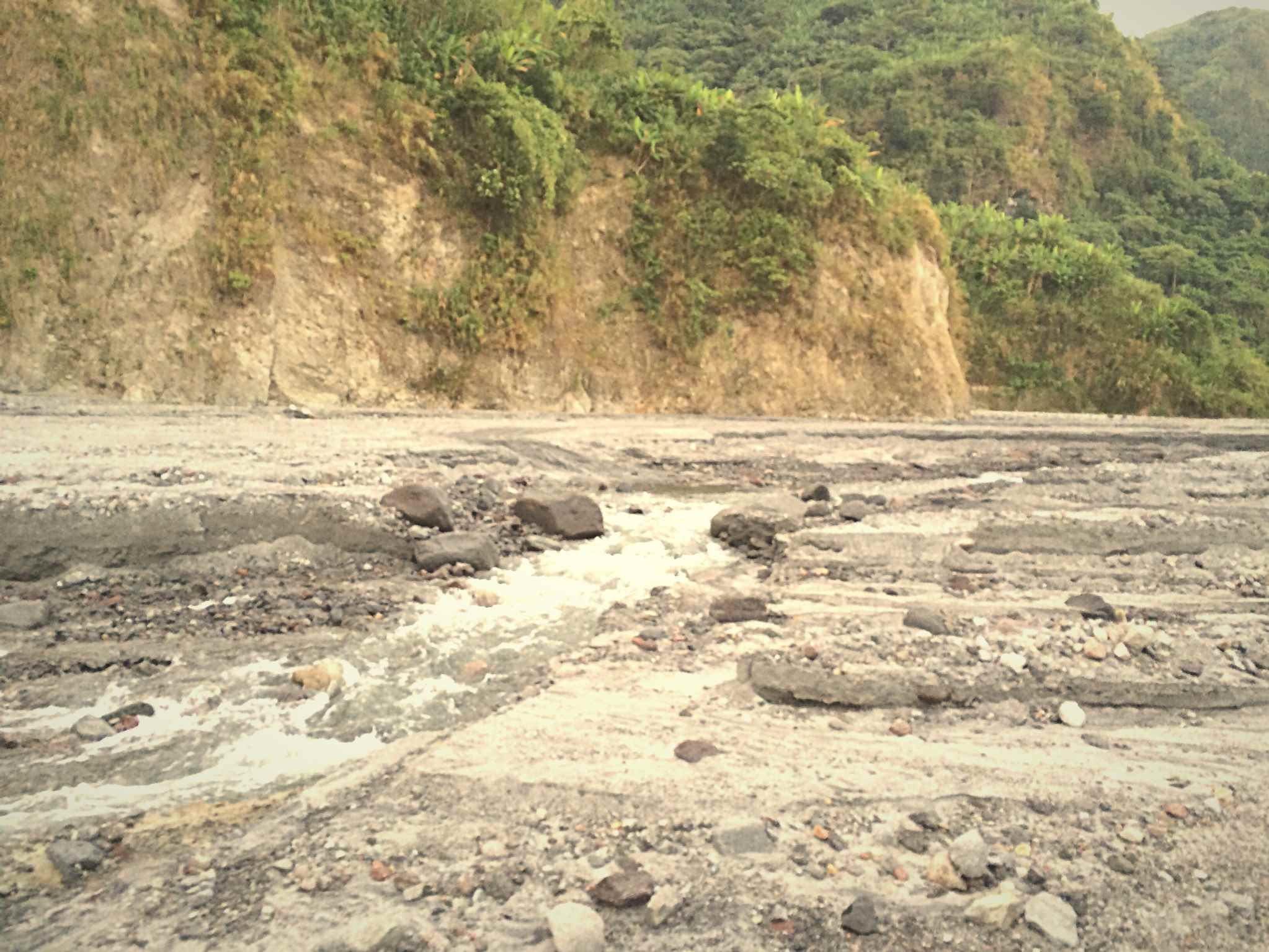 世紀最大規模の噴火 ピナツボ火山にトレッキング 観光 リモンズ フィリピンインターン 就職 海外挑戦者の為のブログ